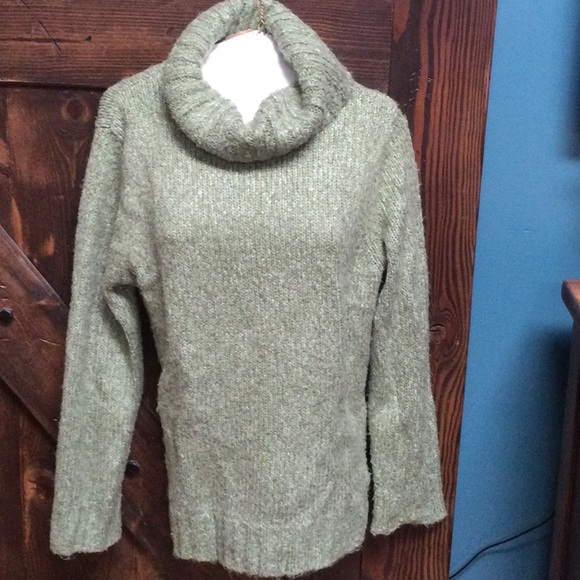 New York and Company long sleeve Cowl turtle neck sweater - Picture 1 of 5